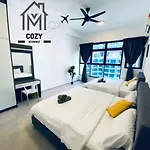Atlantis Premium 4-10Pax/5 Mins To Jonker St/ Pool