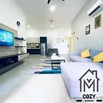 Atlantis Premium 4-10Pax/5 Mins To Jonker St/ Pool