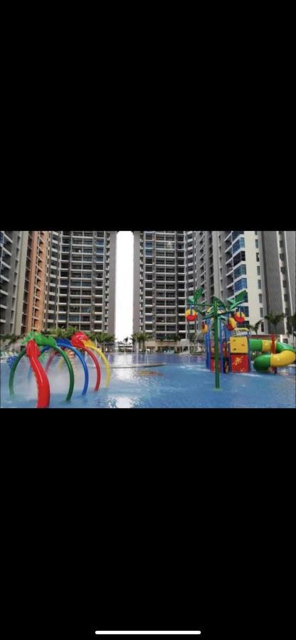 Atlantis Premium 4-10pax/5 Mins To Jonker St/ Pool Apartment